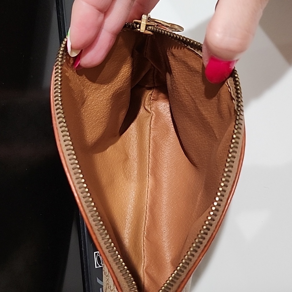 EUC Celine pochette - Picture 5 of 6